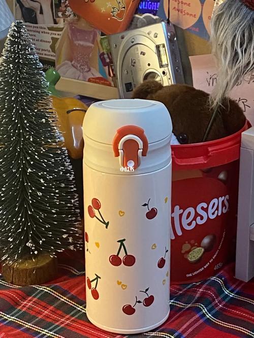 为什么新买的保温杯有蚂蚁「蚂蚁为什么进入茶杯里」 必应SEO 为什么新买的保温杯有蚂蚁「蚂蚁为什么进入茶杯里」 为什么新买的保温杯有蚂蚁「蚂蚁为什么进入茶杯里」 必应SEO