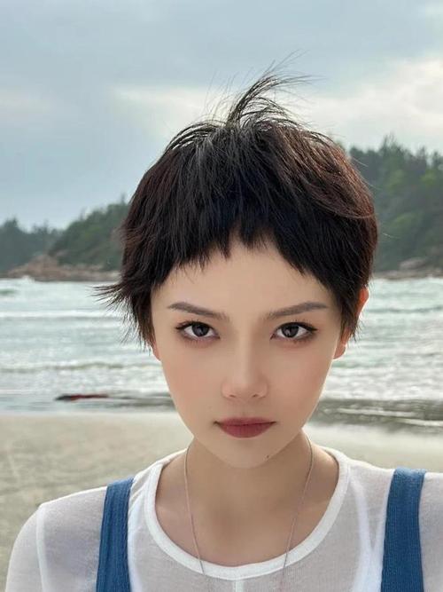 介绍刘海素材网站,设计潮流的灵感之源 必应SEO 介绍刘海素材网站,设计潮流的灵感之源 介绍刘海素材网站,设计潮流的灵感之源 必应SEO